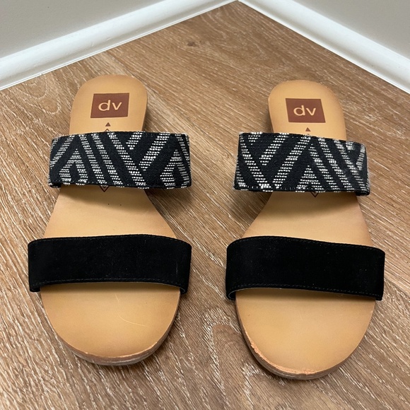 DV Dolce Vita Bailey Slide Sandals Size 8 Black & White - Picture 1 of 4